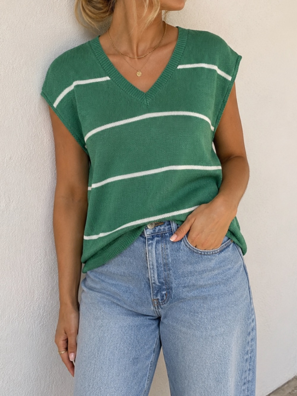 NWT Saukole Green Striped Sleeveless V Neck Sweater Size Small